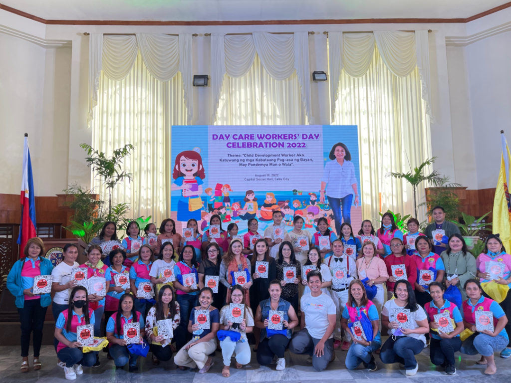 CDW, RAFI distribute design education books among Cebu Province LGUs